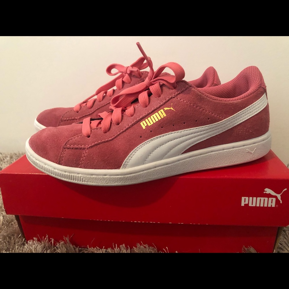 Puma Vikky